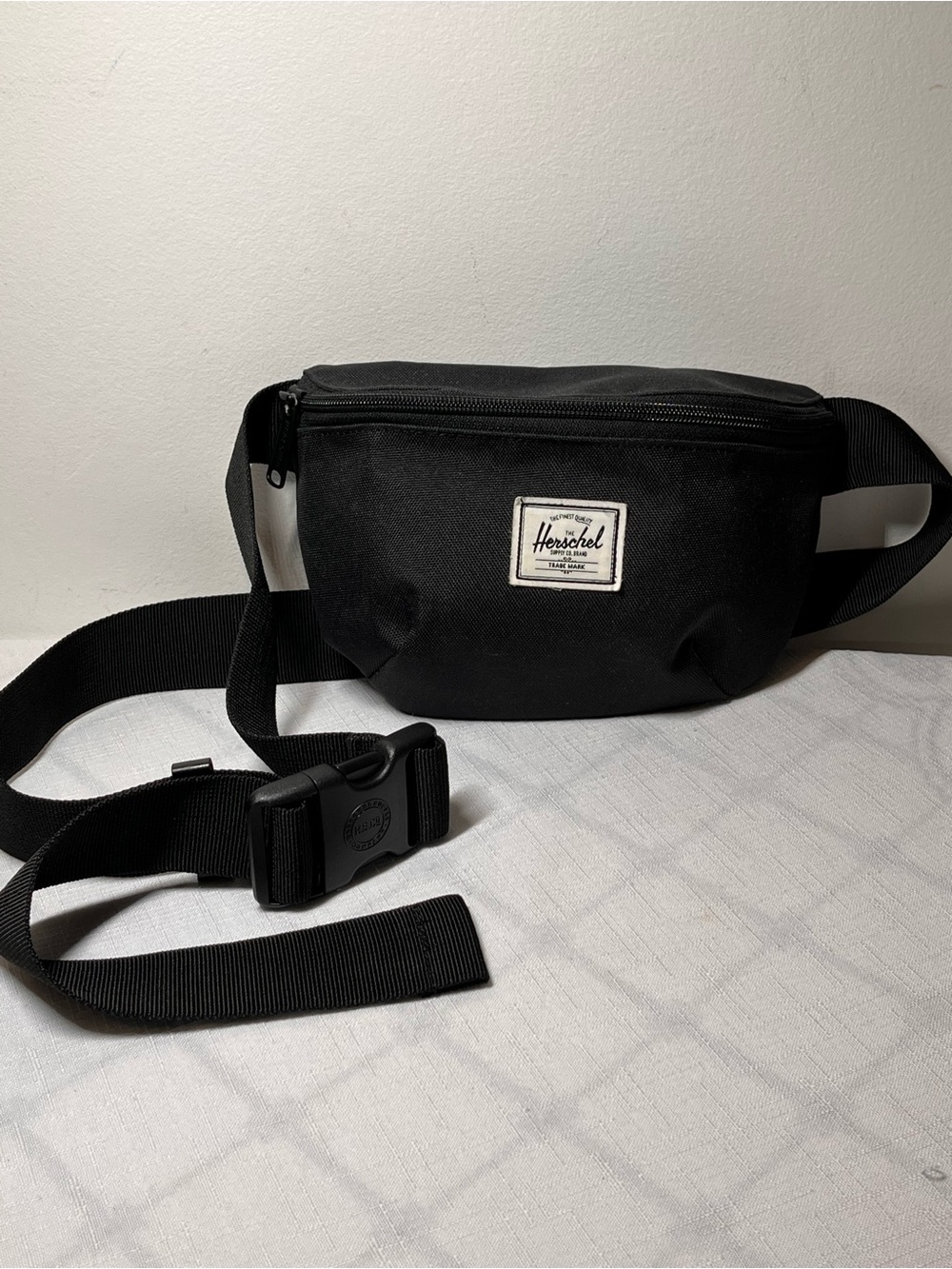 Herschel Supply Company Classic Black Waist Pack or crossbody bag